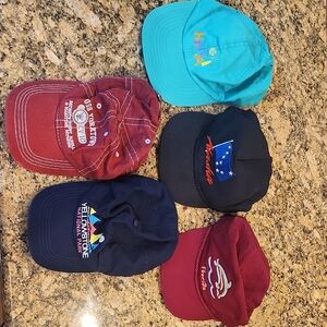 Hat Lot - Vacation Destinations‎
